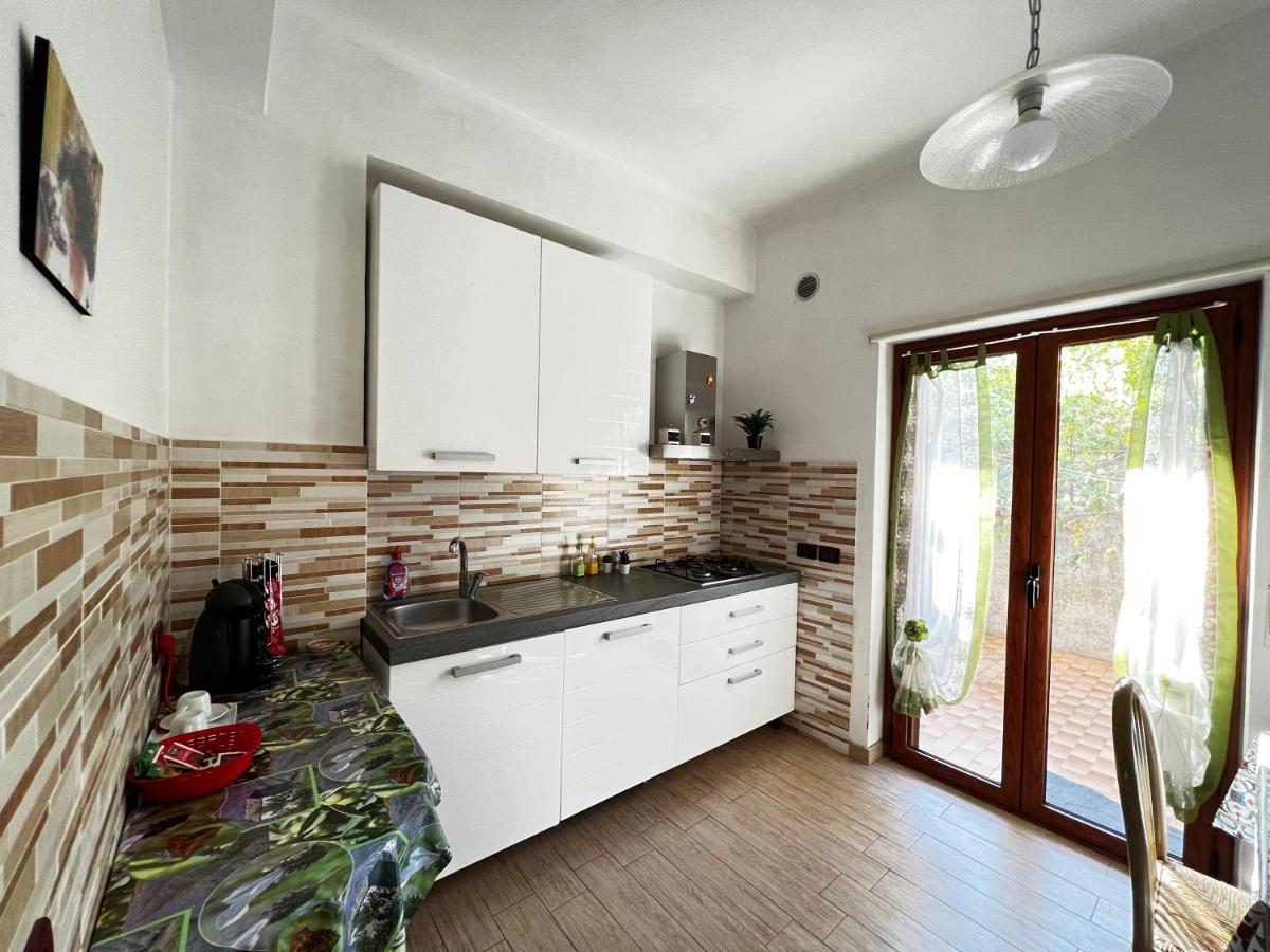 Casa Grazia Lägenhet Santa Teresa Di Riva Exteriör bild